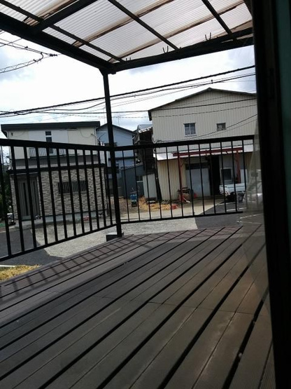 【バルコニー】 | 上沢3丁目貸家 | バルコニー付きです