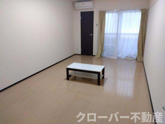 クレイノ福江の内装