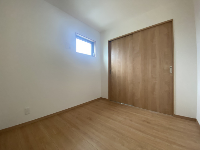 【寝室】 | REGALEST 新福
