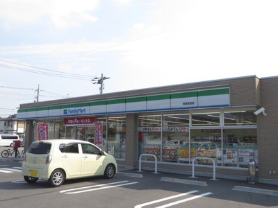 【周辺】 | ロカ　ブリリアント　Ａ | ファミリーマート倉敷宮前店まで64m
