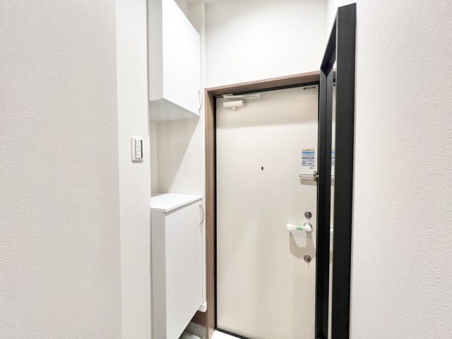 サクラノキタの玄関|※別部屋参考写真