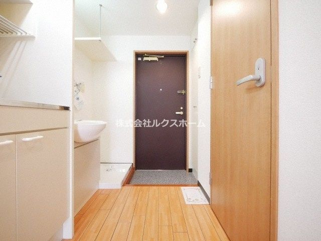 ソレイユ東奈良の玄関