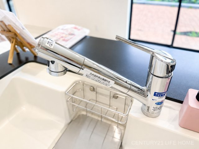 【キッチン】 | 東急田園都市線「青葉台」新築戸建て | コンパクトなキッチンで掃除もラクラク