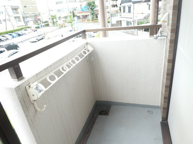 リアライズ逆瀬川のバルコニー