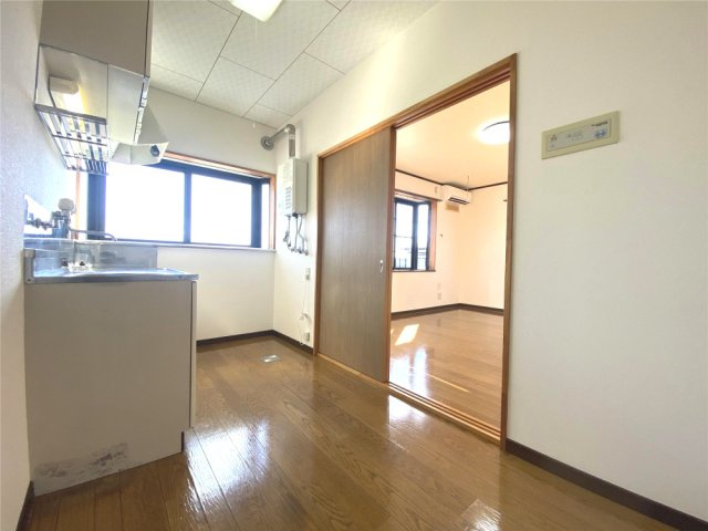 サンライフ佐藤Ａのキッチン|キッチン４帖