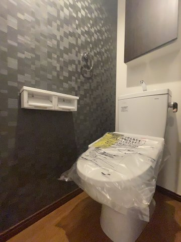 ログライフ東六郷のトイレ|落ち着いたトイレです