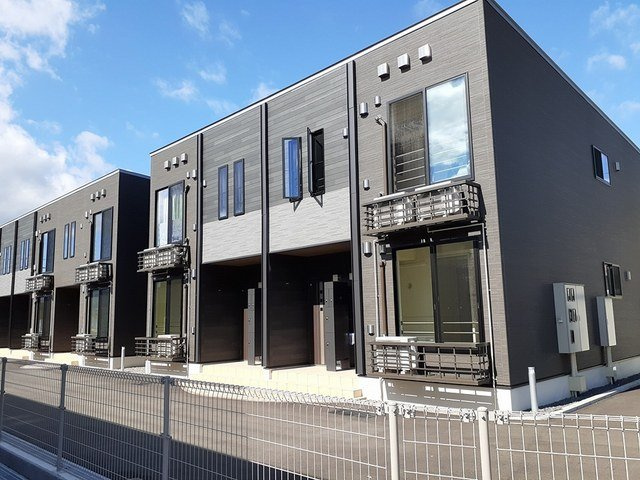 ル・スリールⅠの外観|落ち着いた雰囲気の外観です