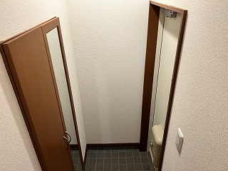 アヴィタシオン成城12号棟の玄関|きれいな玄関です