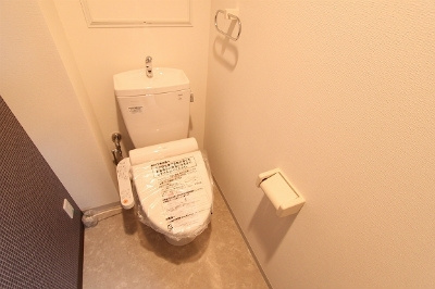  | アリエス北堀江