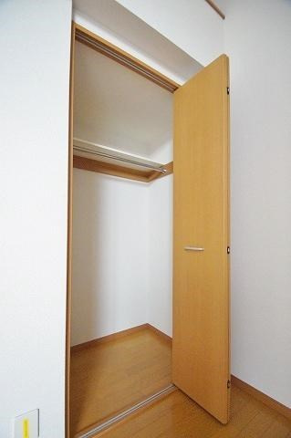 コモド天神南の収納