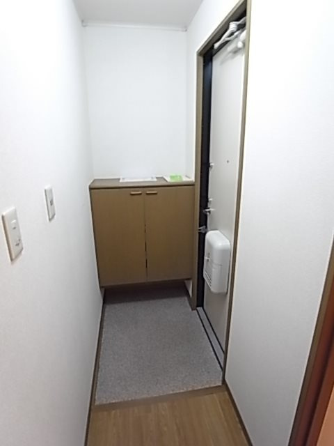 アンジュールの玄関