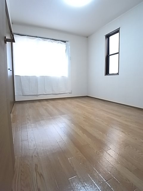 アンジュールの寝室