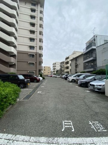 入江の駐車場