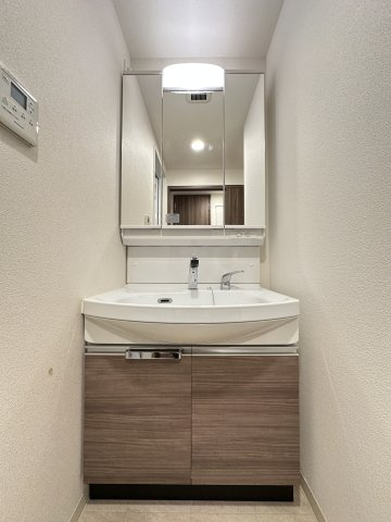 プレサンス梅田東クォーレの洗面所