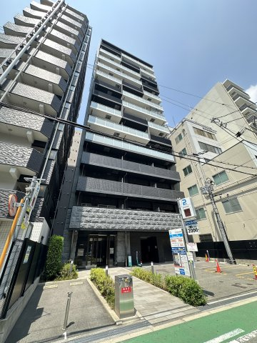 プレサンス梅田東クォーレの外観