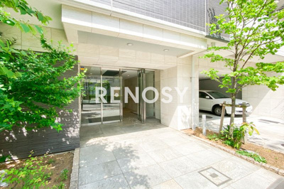 【エントランス】 | Ｒｉｓｉｎｇ　ｐｌａｃｅ　蒲田南 | 毎日通るエントランスはこのようになっています