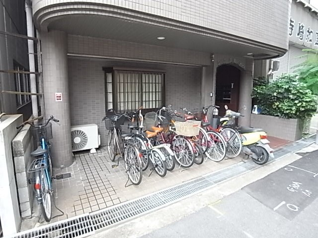 アイリス兵庫の外観