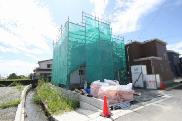 南国市大そね甲　6期1棟1　新築戸建　の外観|建築中です！
土地面積　138.95㎡　（約42.03坪）　建物面積　96.05㎡（約29.05坪）