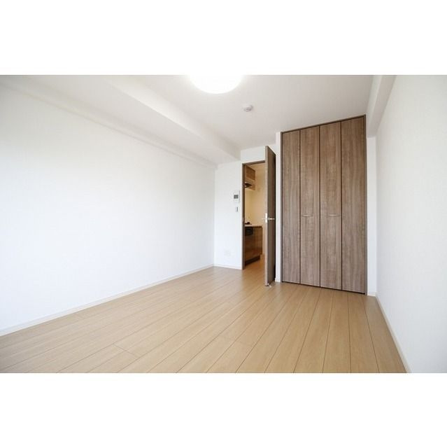 プレール・ドゥーク西川口Ⅱの内装|別部屋参考写真となります