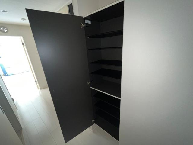 シャノアールの収納|下駄箱