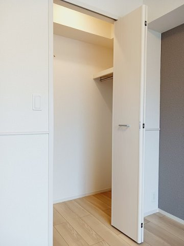 イーストヒルズＡの収納