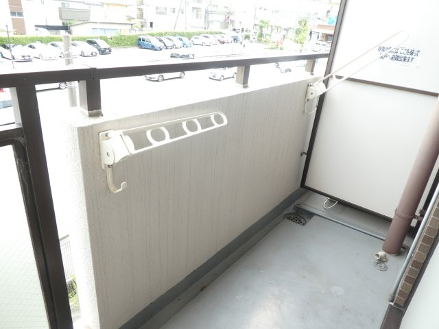 リアライズ逆瀬川のバルコニー