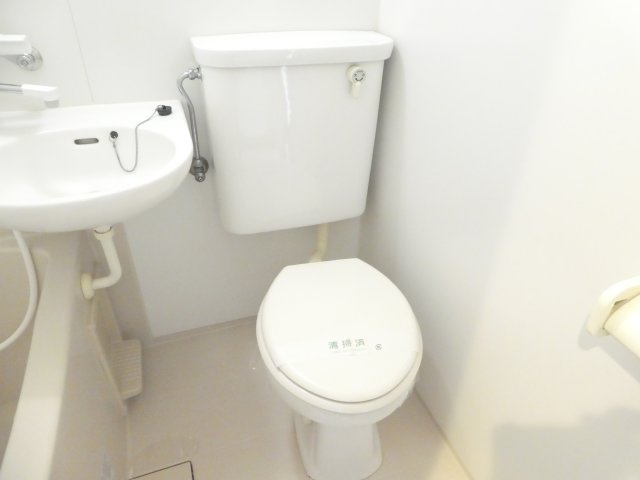 リアライズ逆瀬川のトイレ