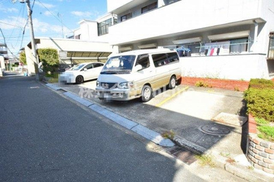 【駐車場】 | ビートル山本北