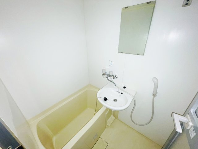 山口第一ビルの浴室