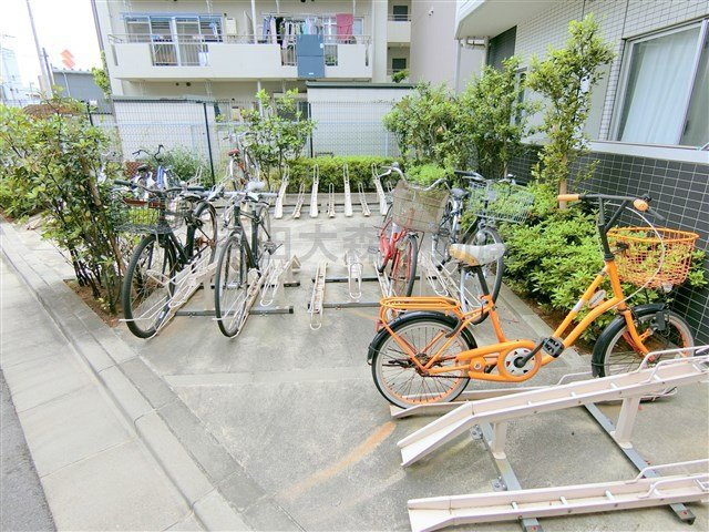 ライジングプレイス蒲田南のその他共用部分|駐輪場