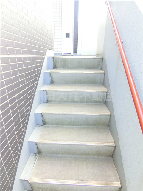 ライジングプレイス蒲田南のその他共用部分|共用階段