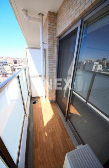 横浜市西区藤棚町１丁目の賃貸マンションのバルコニー