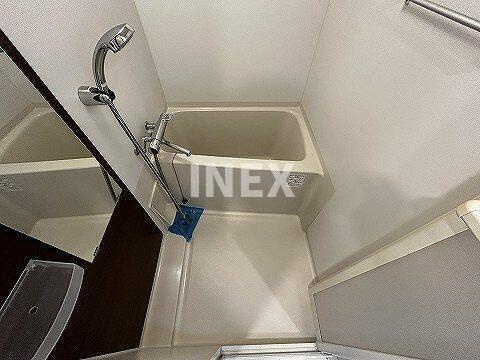 横浜市西区藤棚町１丁目の賃貸マンションの浴室