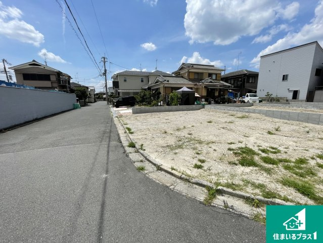 宇治市伊勢田町新中ノ荒　第1期　新築一戸建ての前面道路含む現地写真|現在建築中！落ち着いた街並みで新生活を始めることが出来そう！周辺の物件も併せてご紹介させて頂きます！