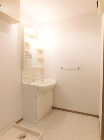 【洗面所】 | ディアコート | 別部屋の写真です。
