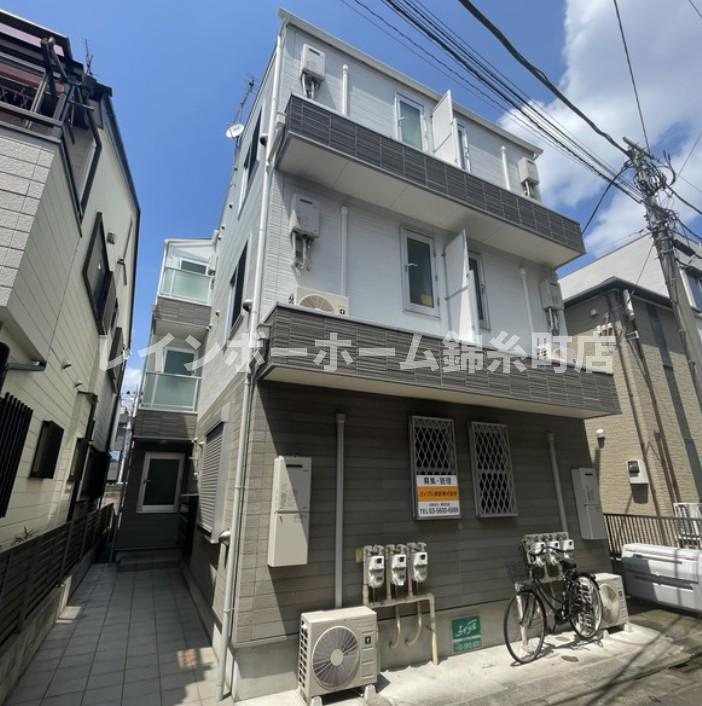 BONDS小台の外観