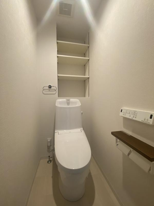 グリーンマンション中央【キャッシュバック対象物件】のトイレ|清潔感のあるトイレです