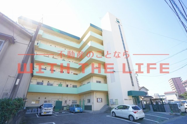 グリーンマンション中央【キャッシュバック対象物件】の外観|建物外観を気になさる方へ、見た目の良い物件です