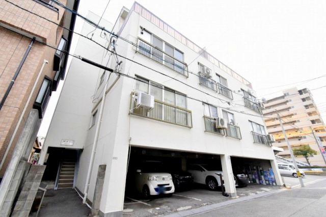 M・E BLD KASUMIの外観