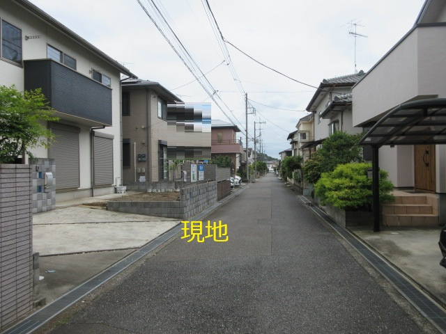 中古戸建　嵐山町志賀316-77（期間限定現況販売）の前面道路含む現地写真