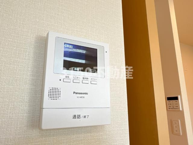 ソレイユ今嶺のセキュリティ|カメラ付インターホン（イメージ）