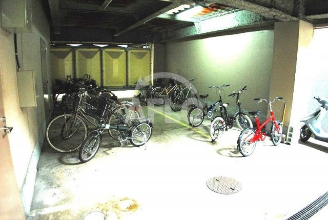 ティックランド南船場のその他共用部分|ティックランド南船場　駐輪場
