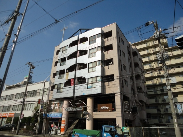 R2フラット久保