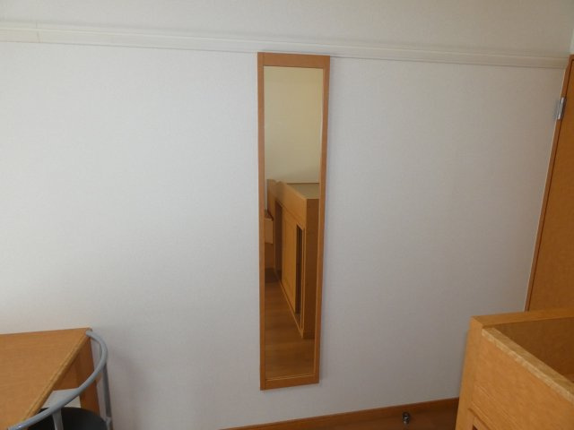 フォレストの内装|姿見です