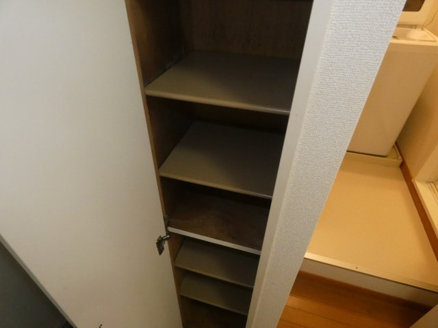 フォレストの収納|シューズボックスです