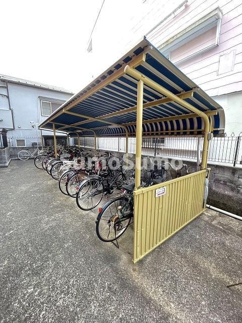 シェルプール弐番館の外観