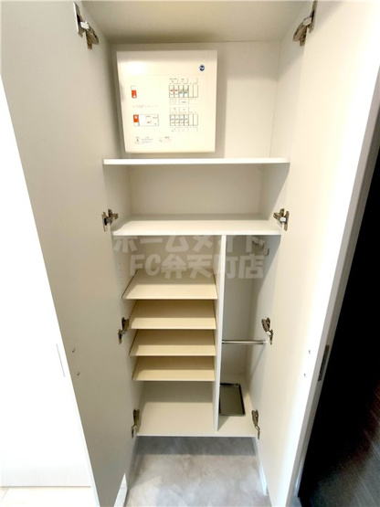 【その他】 | エスリード弁天町クレール | シューズBOXです