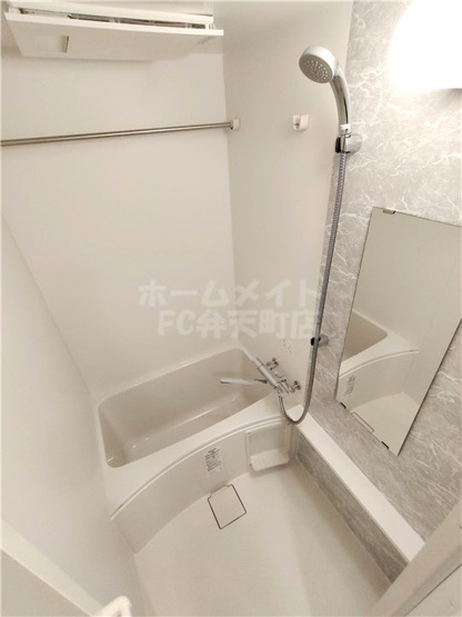 【浴室】 | エスリード弁天町クレール