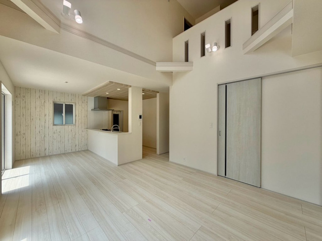 【居間・リビング】 | 茅ヶ崎市香川3丁目　新築戸建て