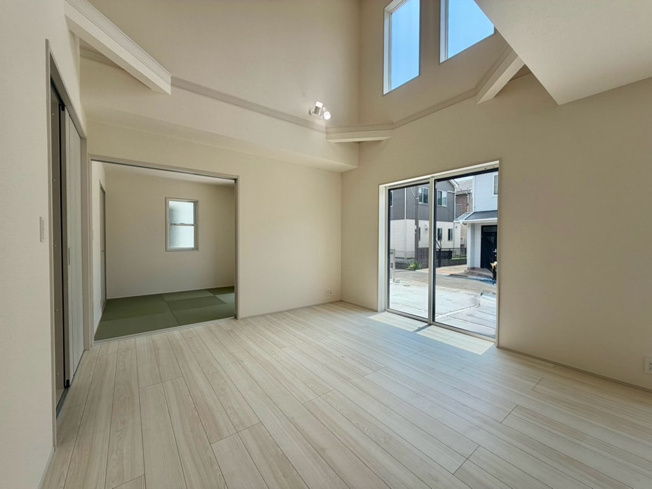 【居間・リビング】 | 茅ヶ崎市香川3丁目　新築戸建て